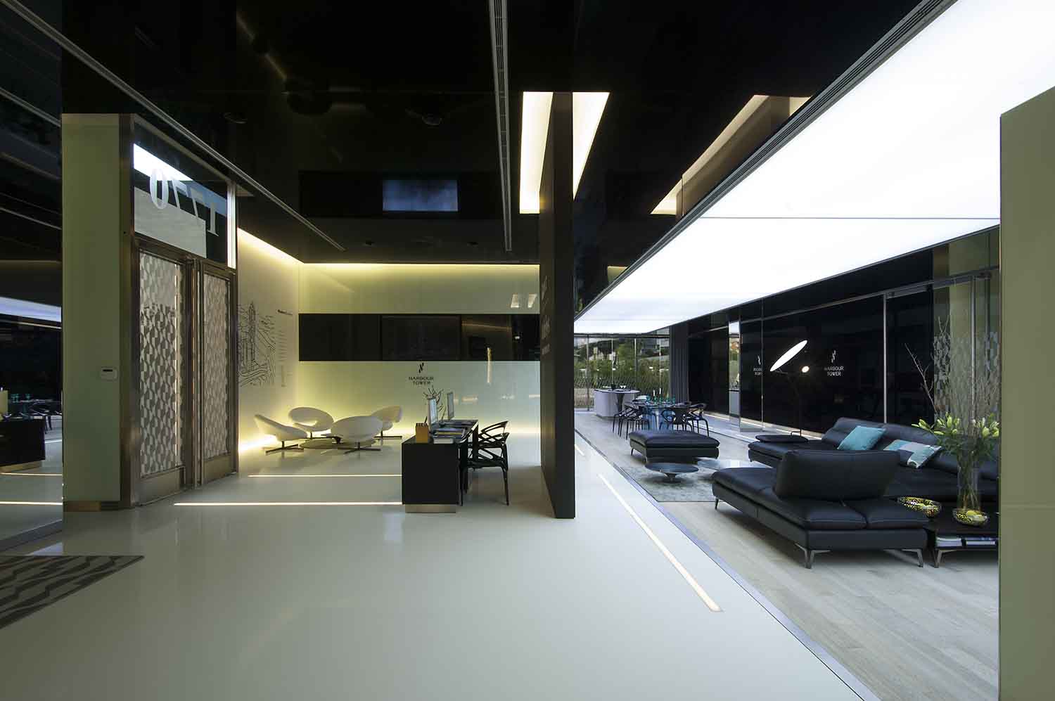 MADERO HARBOUR - SALES CENTER