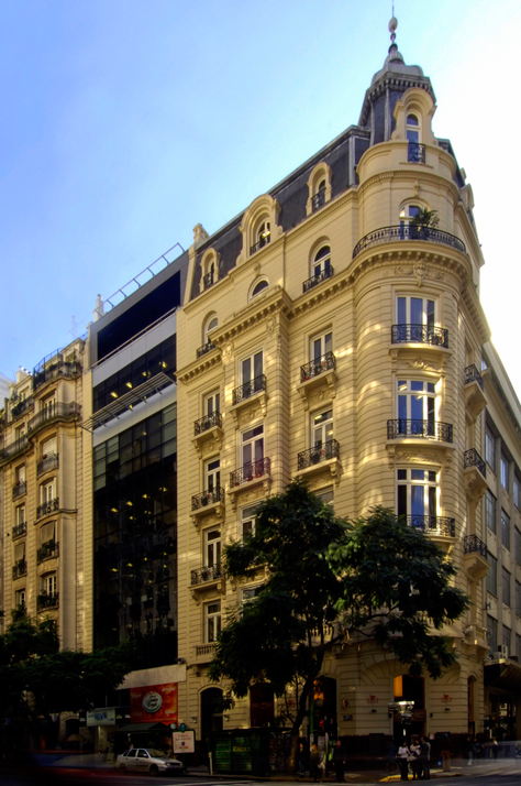 EDIFICIO DE OFICINAS SANTA FE Y SUIPACHA