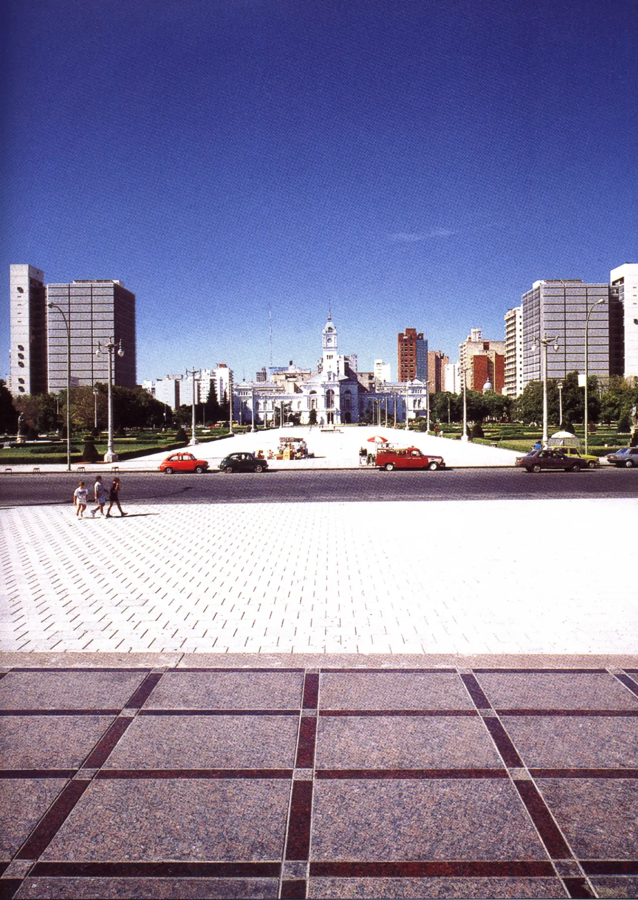 CENTRO ADMINSITRATIVO GUBERNAMENTAL DE LA PLATA