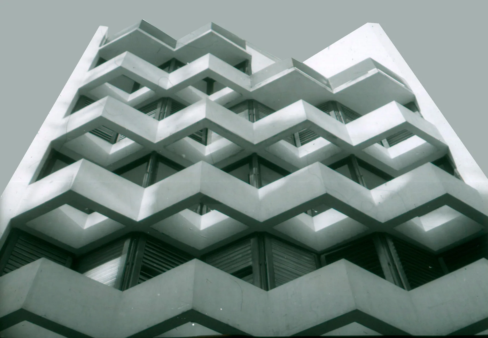 EDIFICIO ROYAL