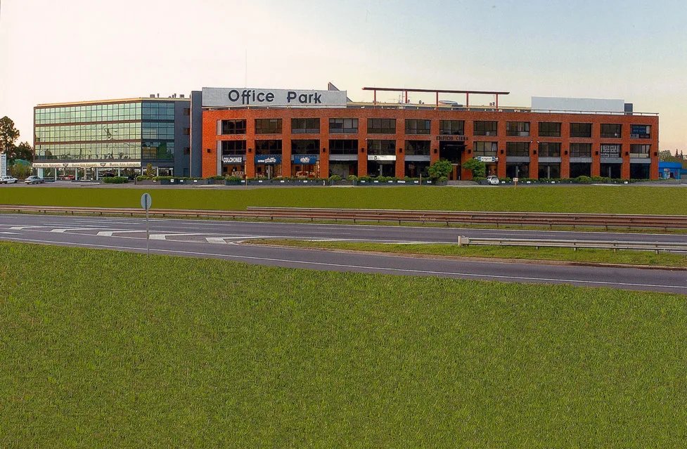 OFFICE PARK PILAR