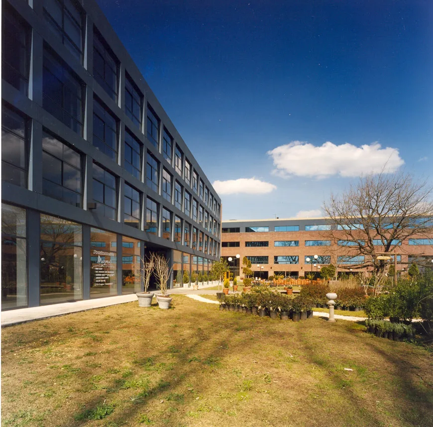 OFFICE PARK PILAR