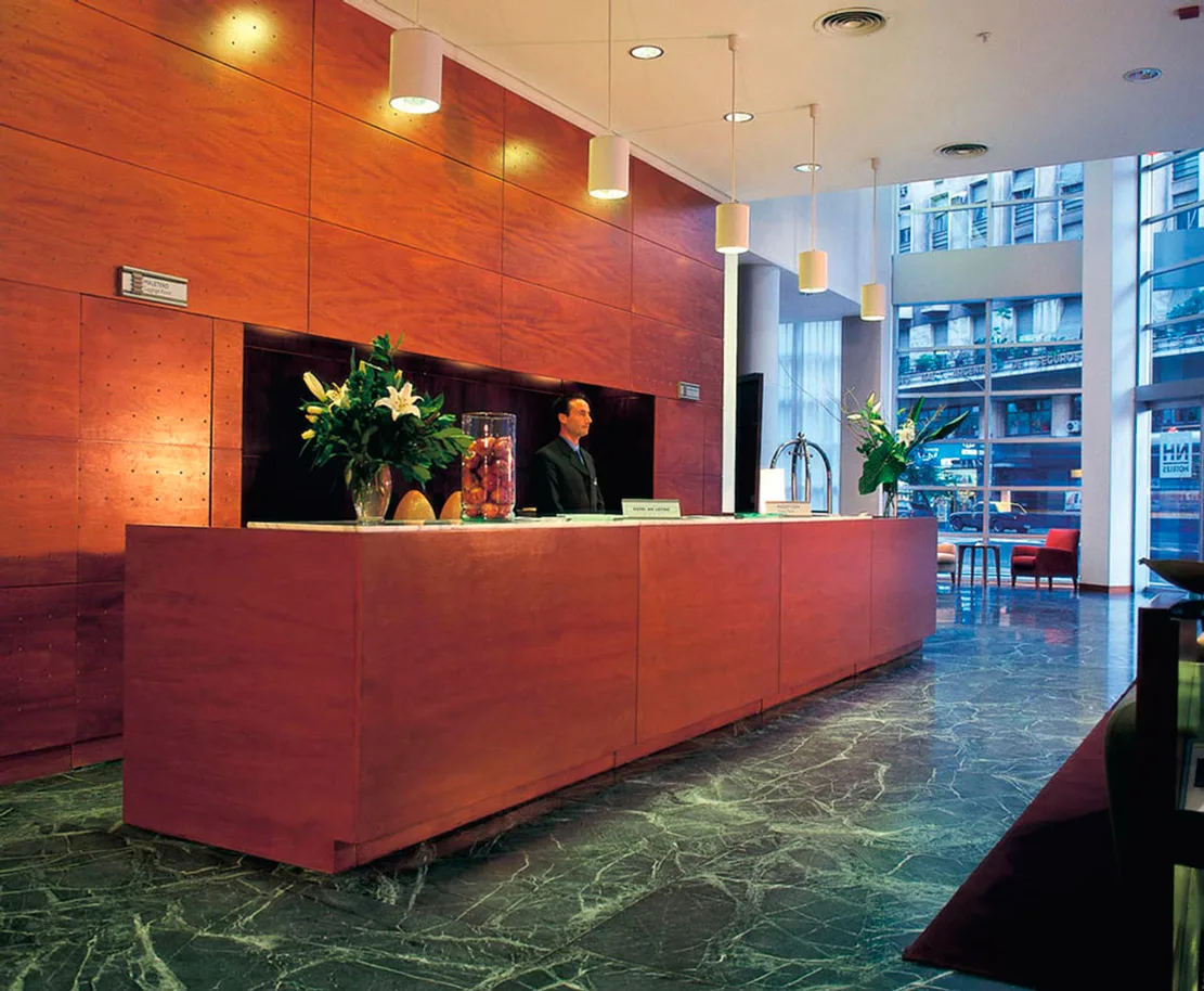 HOTEL NH LATINO