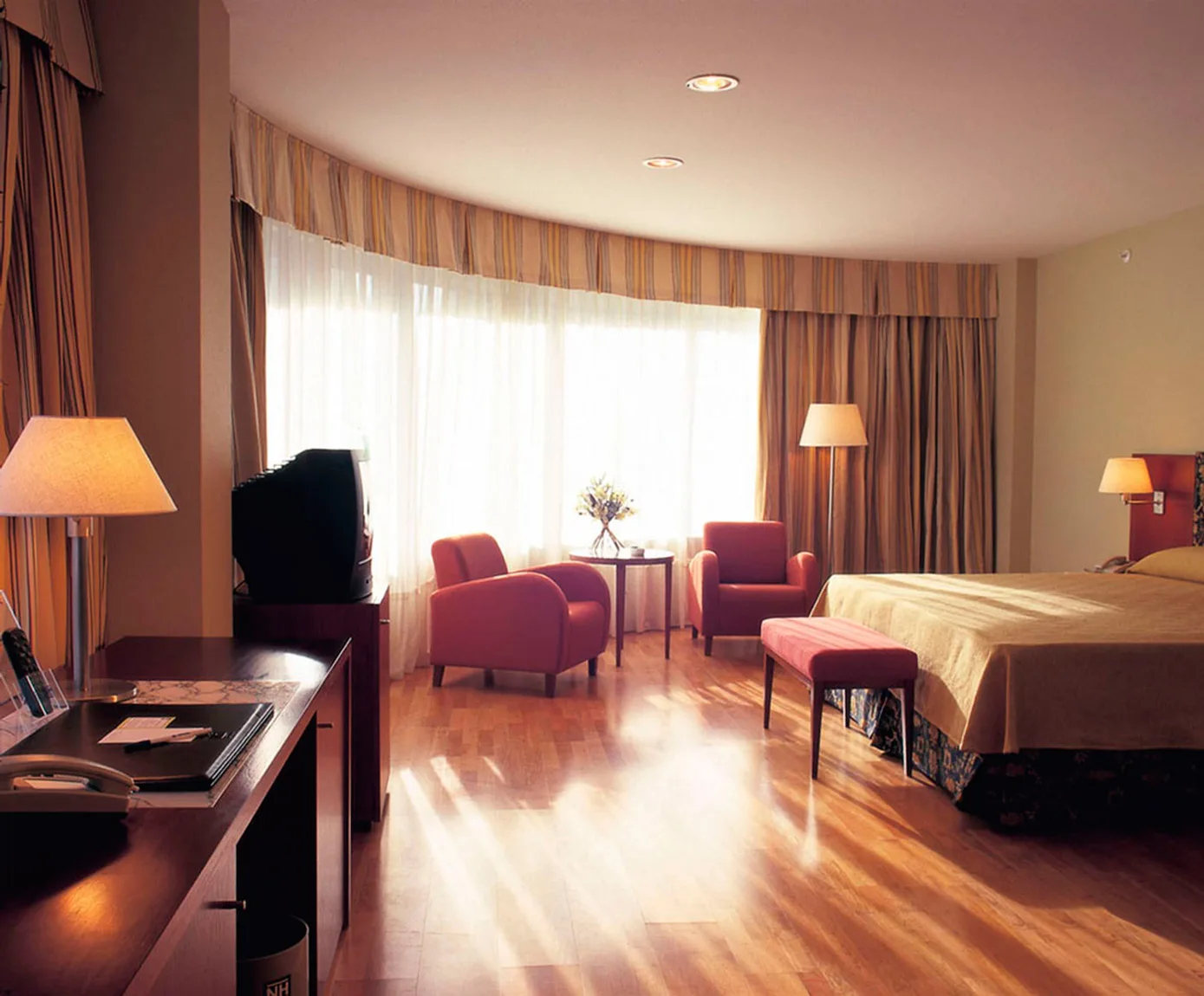 HOTEL NH LATINO
