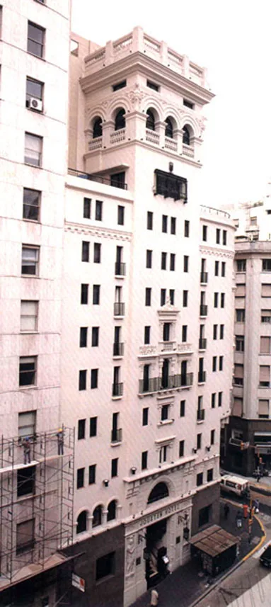 HOTEL NH JOUSTEN