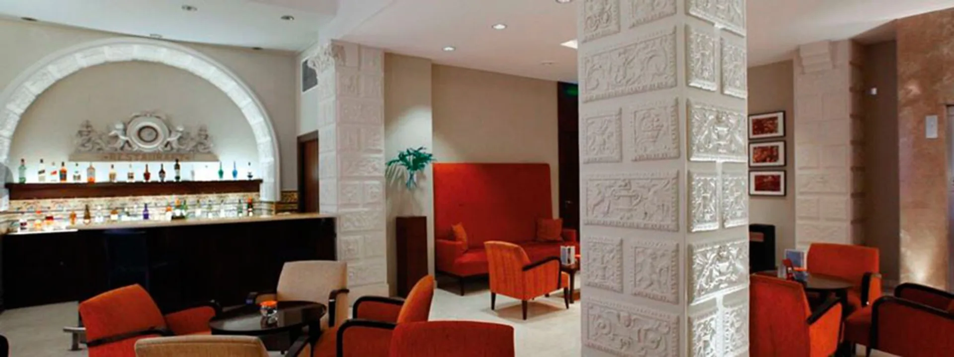 HOTEL NH JOUSTEN