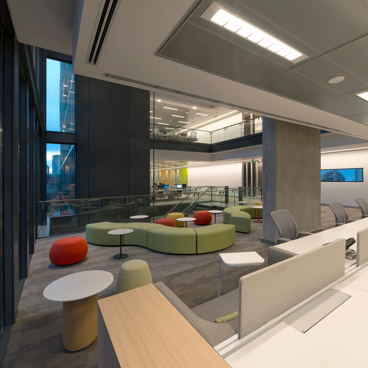 EDIFICIO GARAY - SEDE CORPORATIVA - ESPACIOS DE TRABAJO