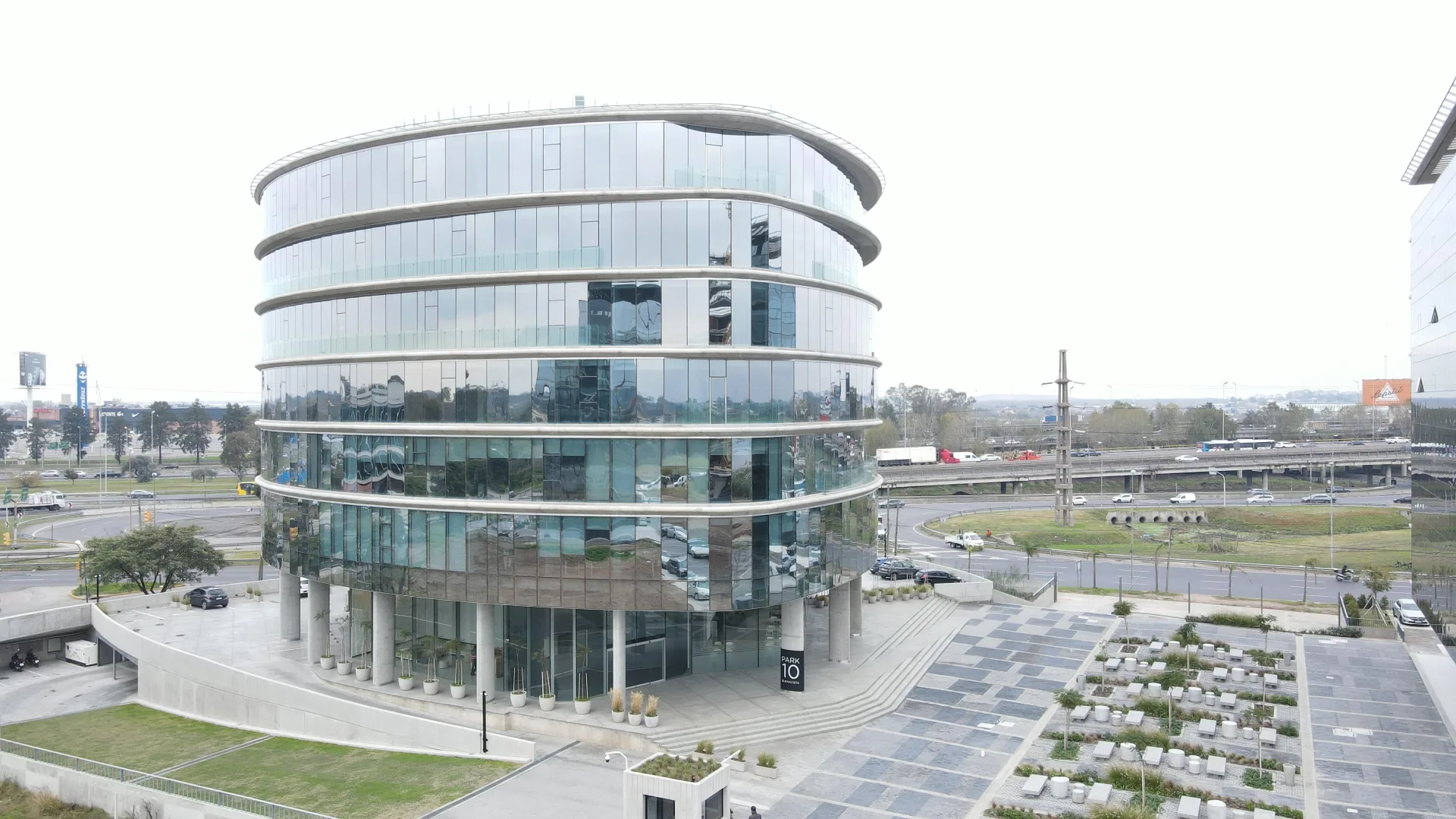 PARK 10 BUENAVISTA